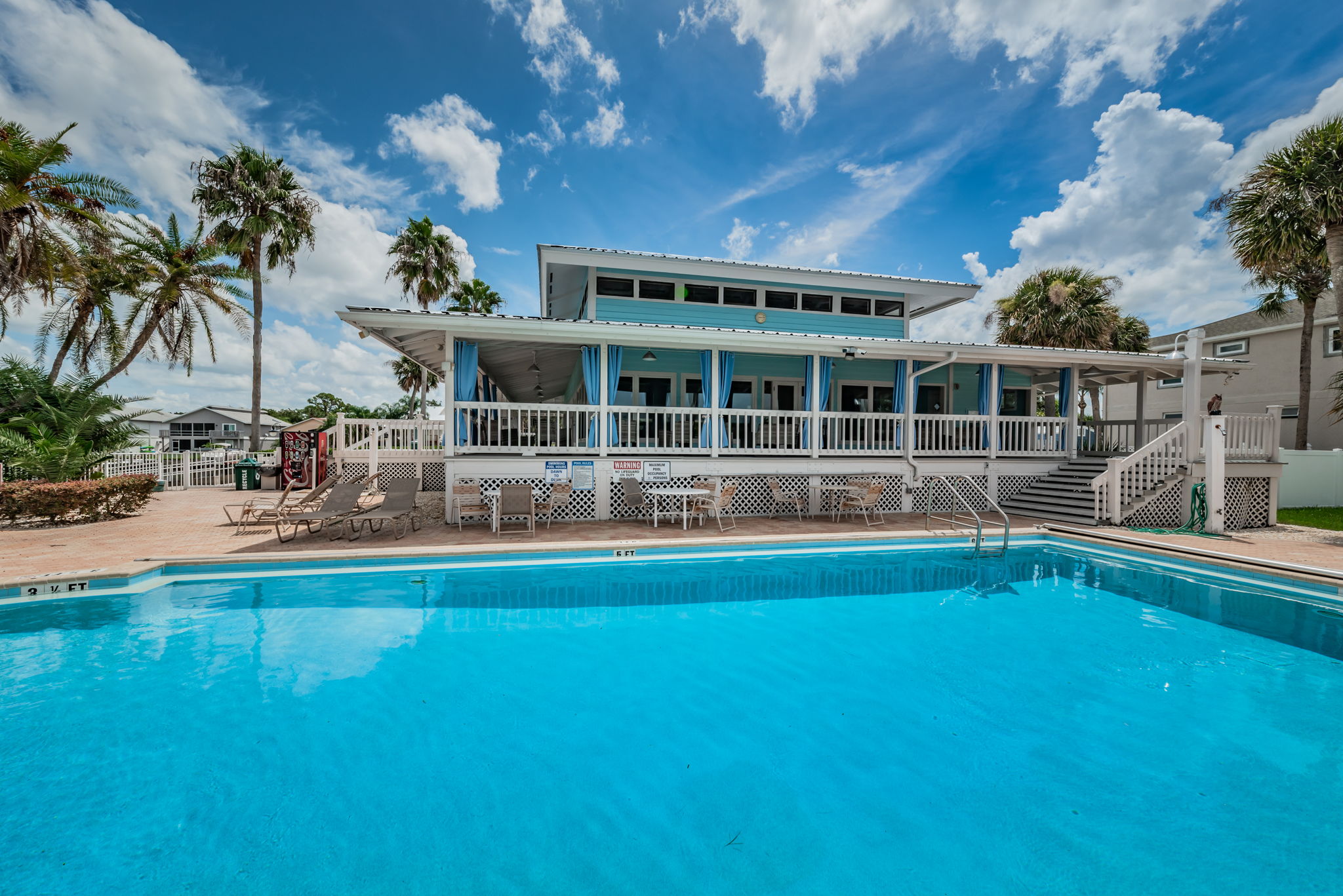 6-Gulf Landings Clubhouse Pool