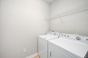  Photo 23