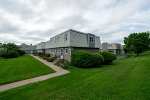  Meetinghouse Village, Meriden, CT 06450, US Photo 31