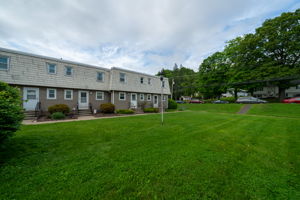  Meetinghouse Village, Meriden, CT 06450, US Photo 33