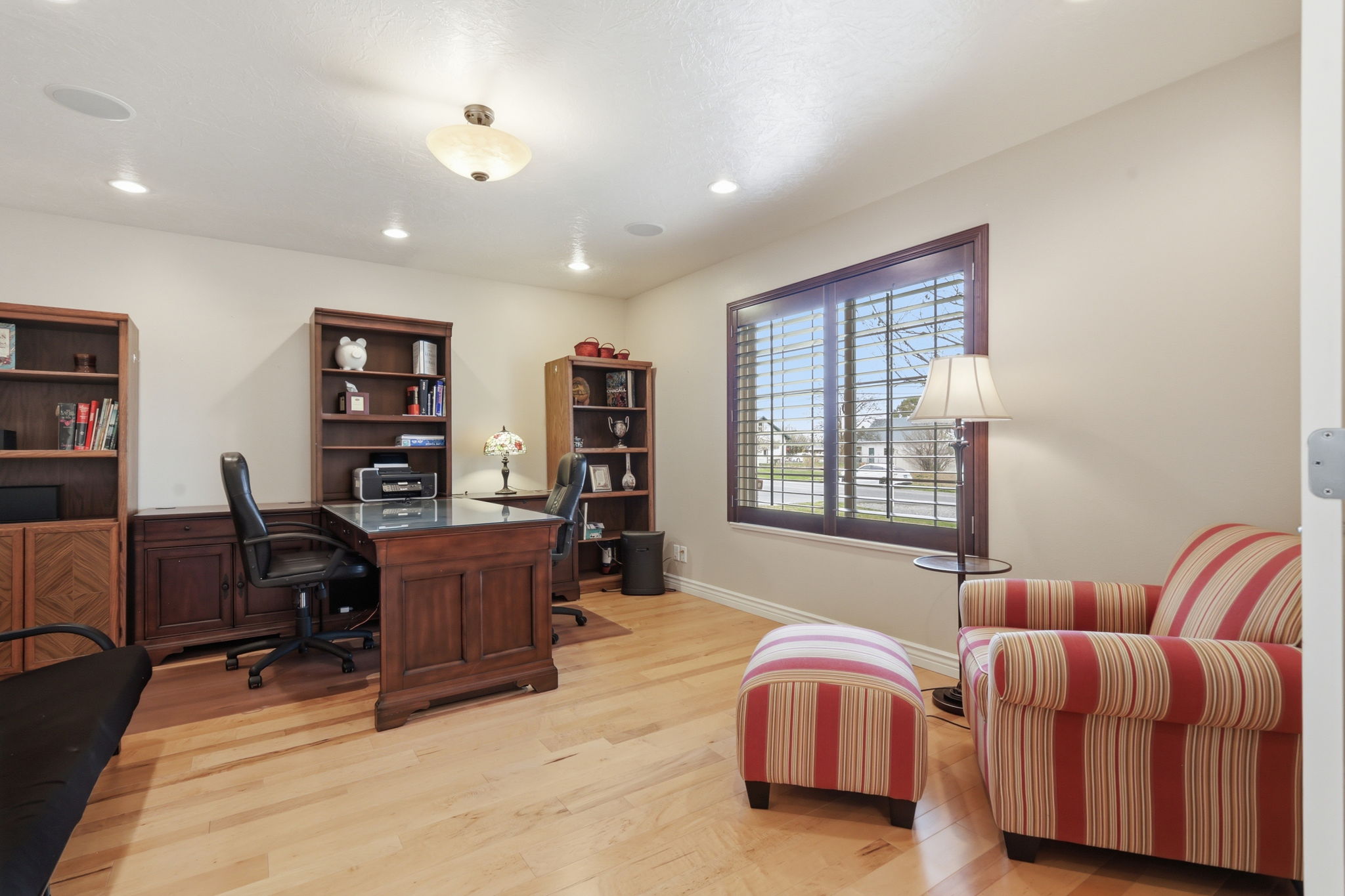  Photo 202