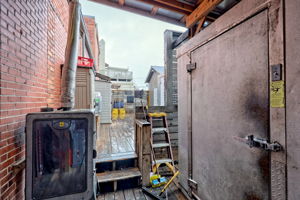  Photo 30