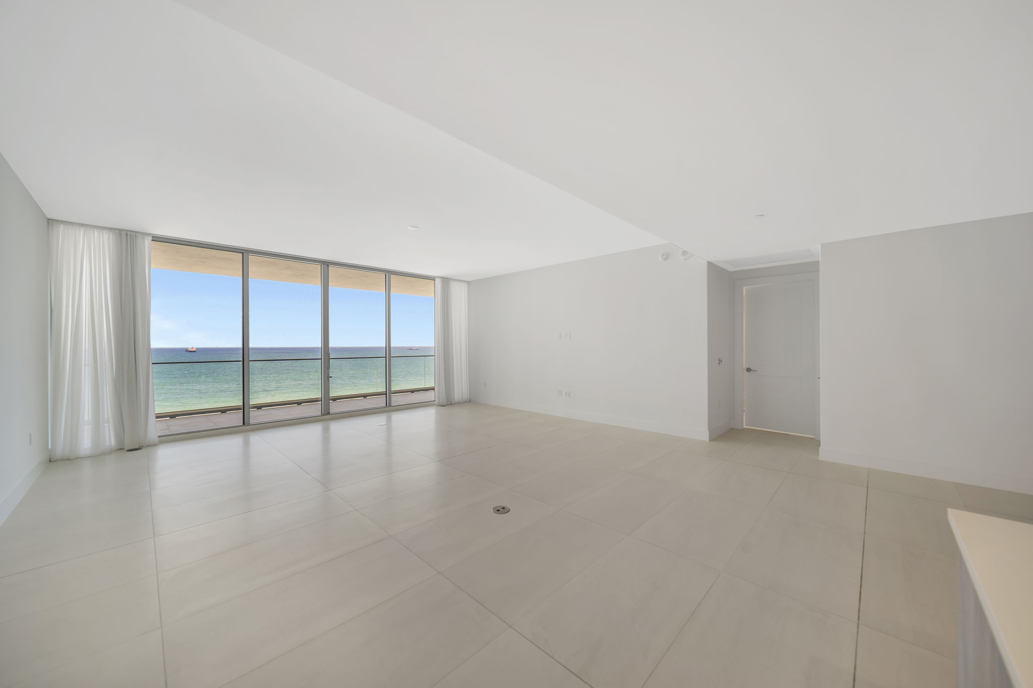 2750 NE 57th St, Fort Lauderdale, FL 33308, USA Photo 24