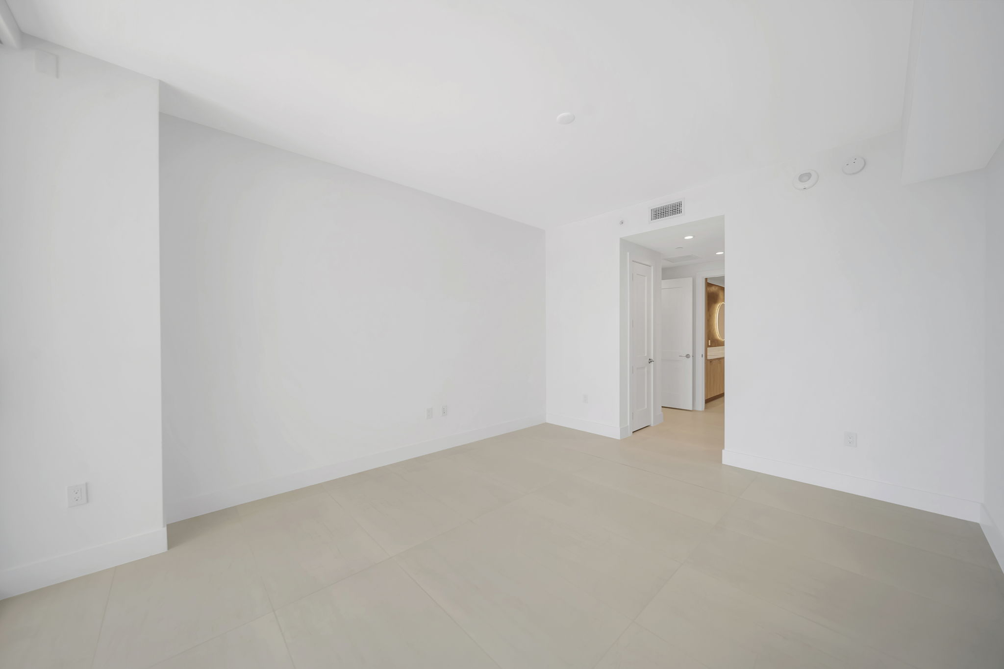 2750 NE 57th St, Fort Lauderdale, FL 33308, USA Photo 59
