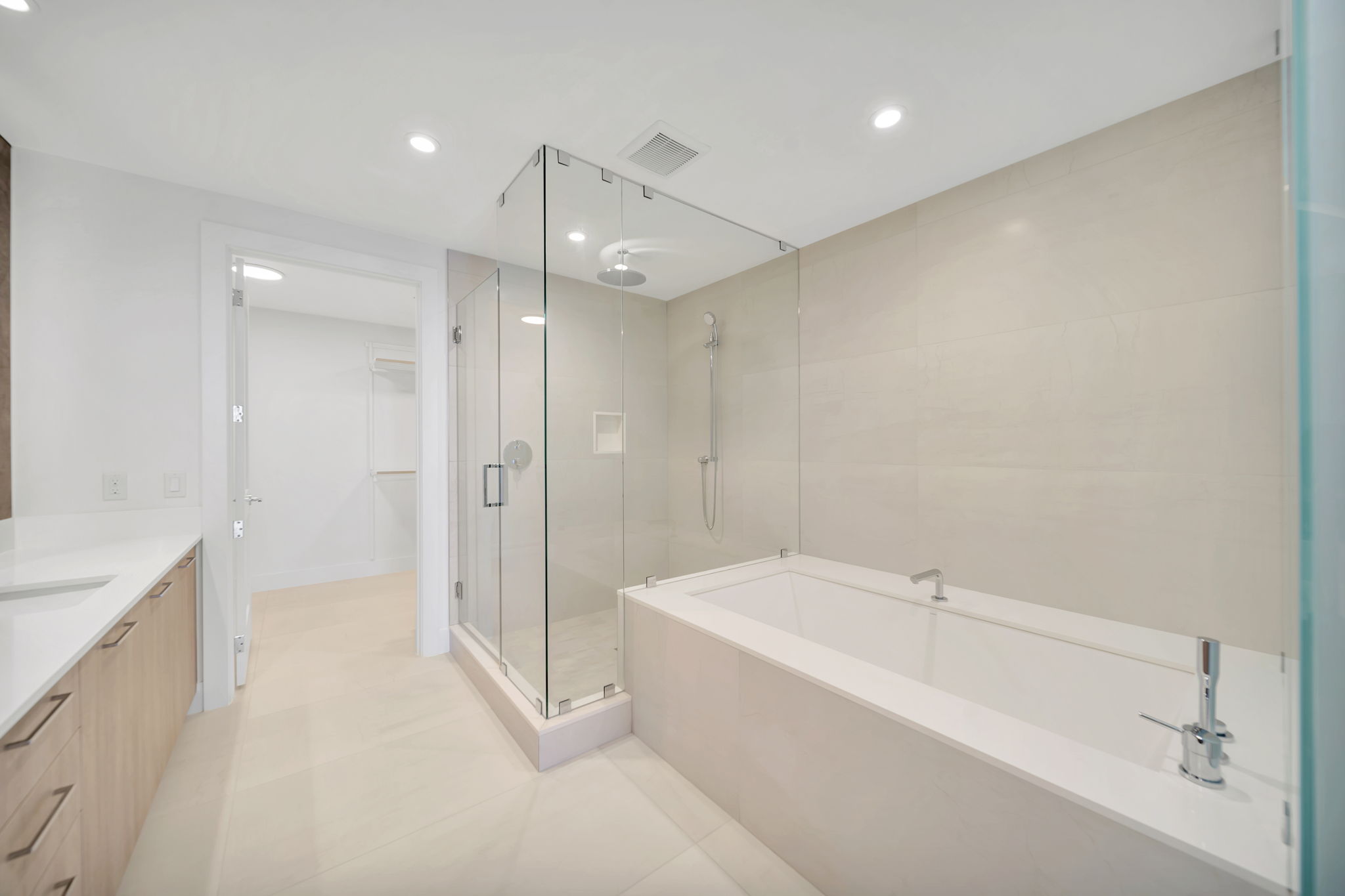 2750 NE 57th St, Fort Lauderdale, FL 33308, USA Photo 64