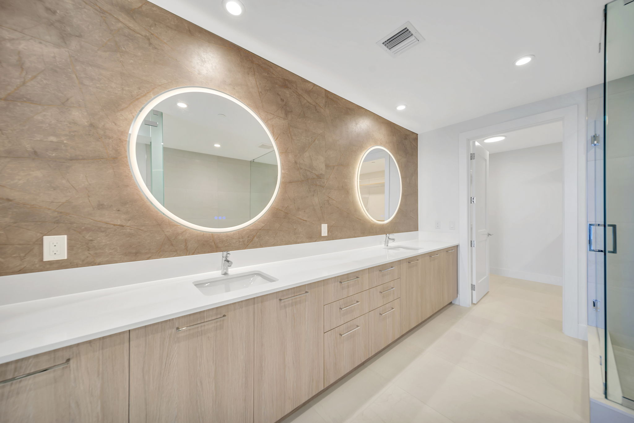 2750 NE 57th St, Fort Lauderdale, FL 33308, USA Photo 65