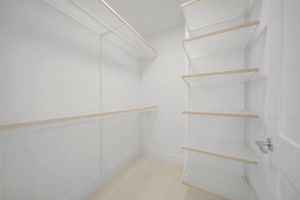 2750 NE 57th St, Fort Lauderdale, FL 33308, USA Photo 48