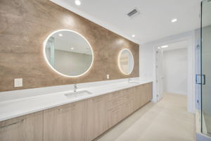 2750 NE 57th St, Fort Lauderdale, FL 33308, USA Photo 64