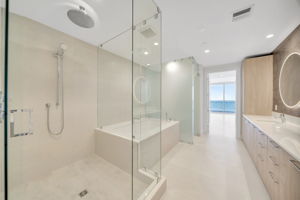 2750 NE 57th St, Fort Lauderdale, FL 33308, USA Photo 67