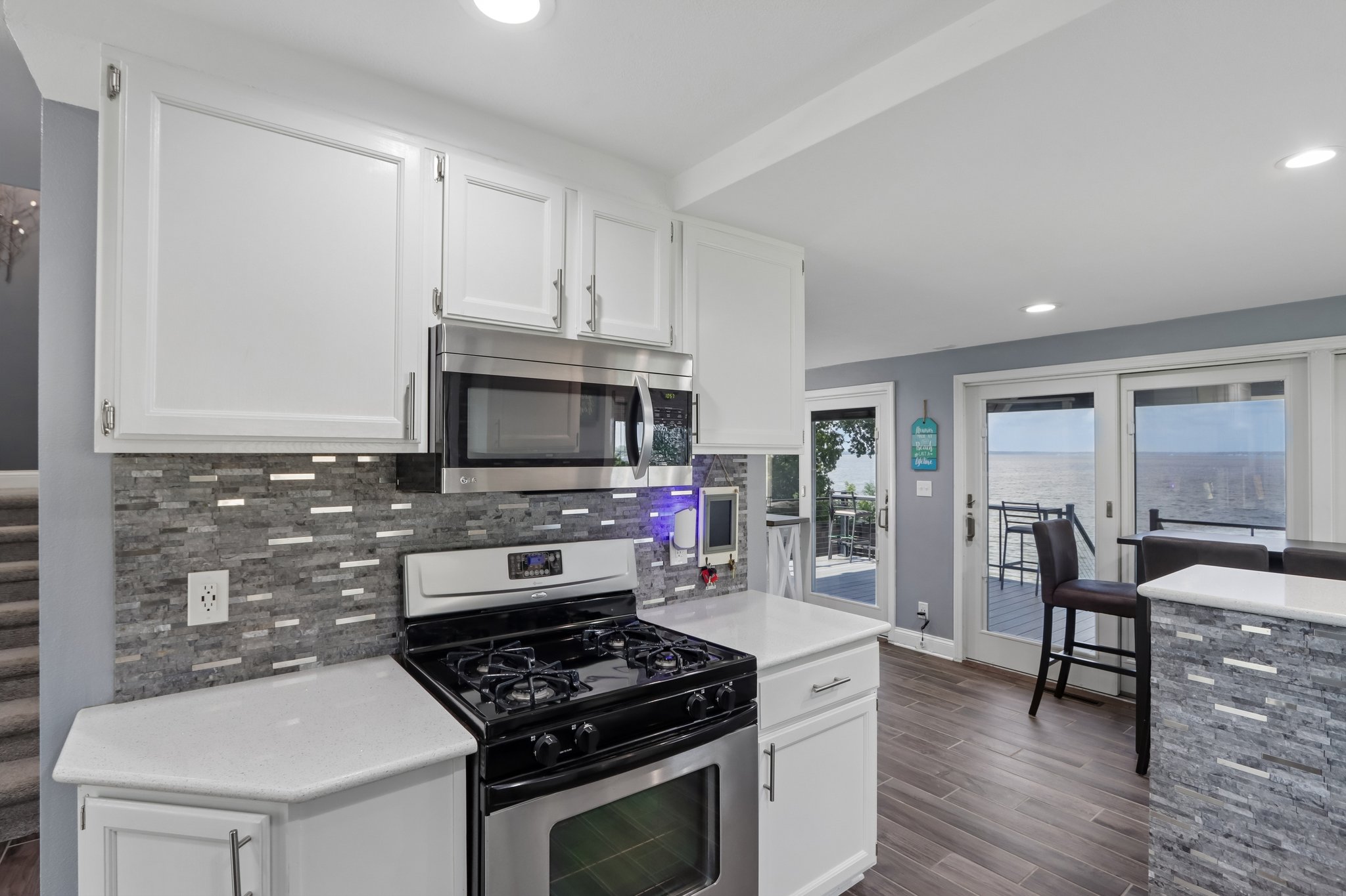 N1049 Vinnie Haha Rd-S2708-021.jpg