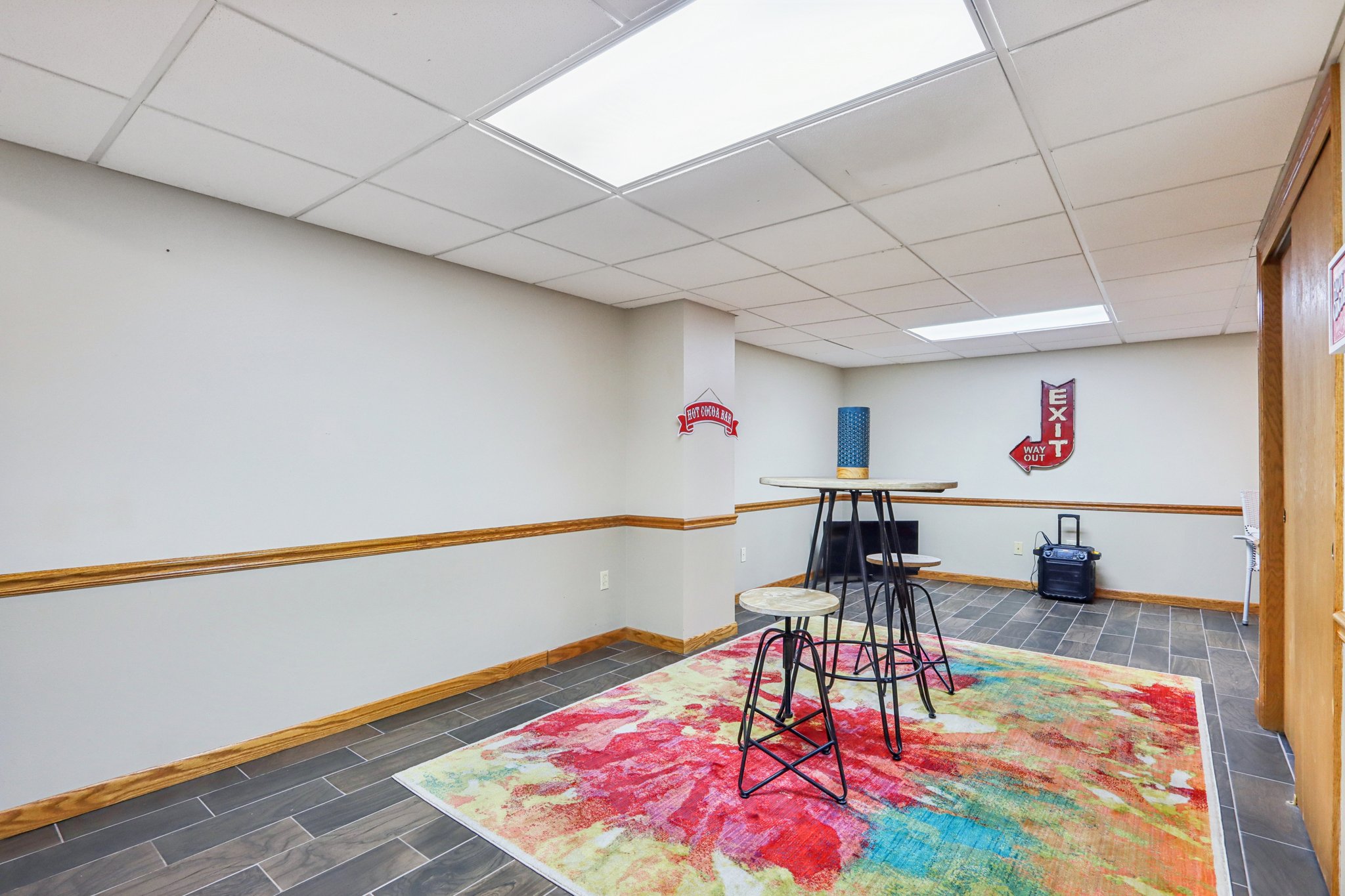 N104W14459 Heritage Hills Pkwy-S0210-038.jpg
