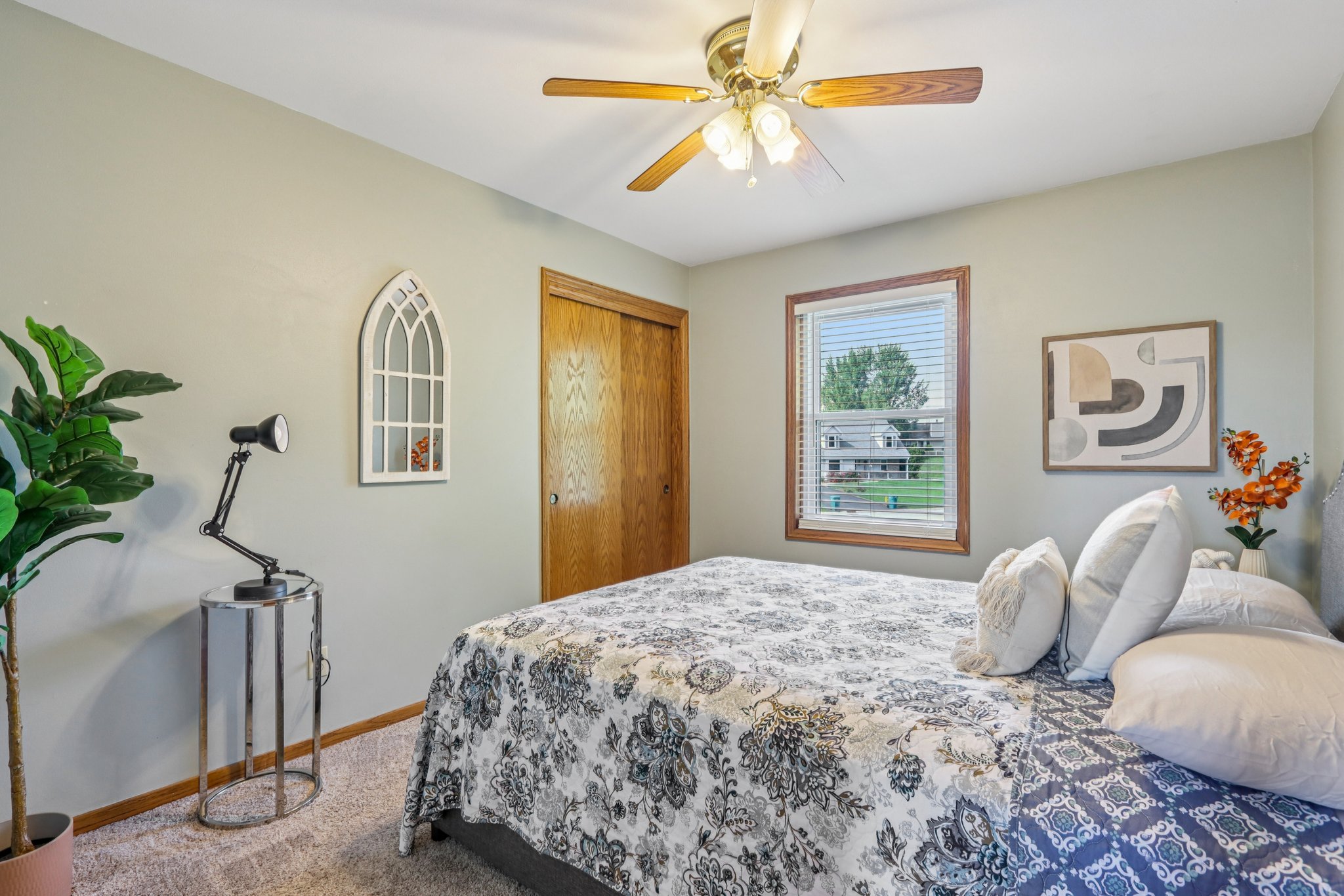 N104W14459 Heritage Hills Pkwy-S0210-042.jpg