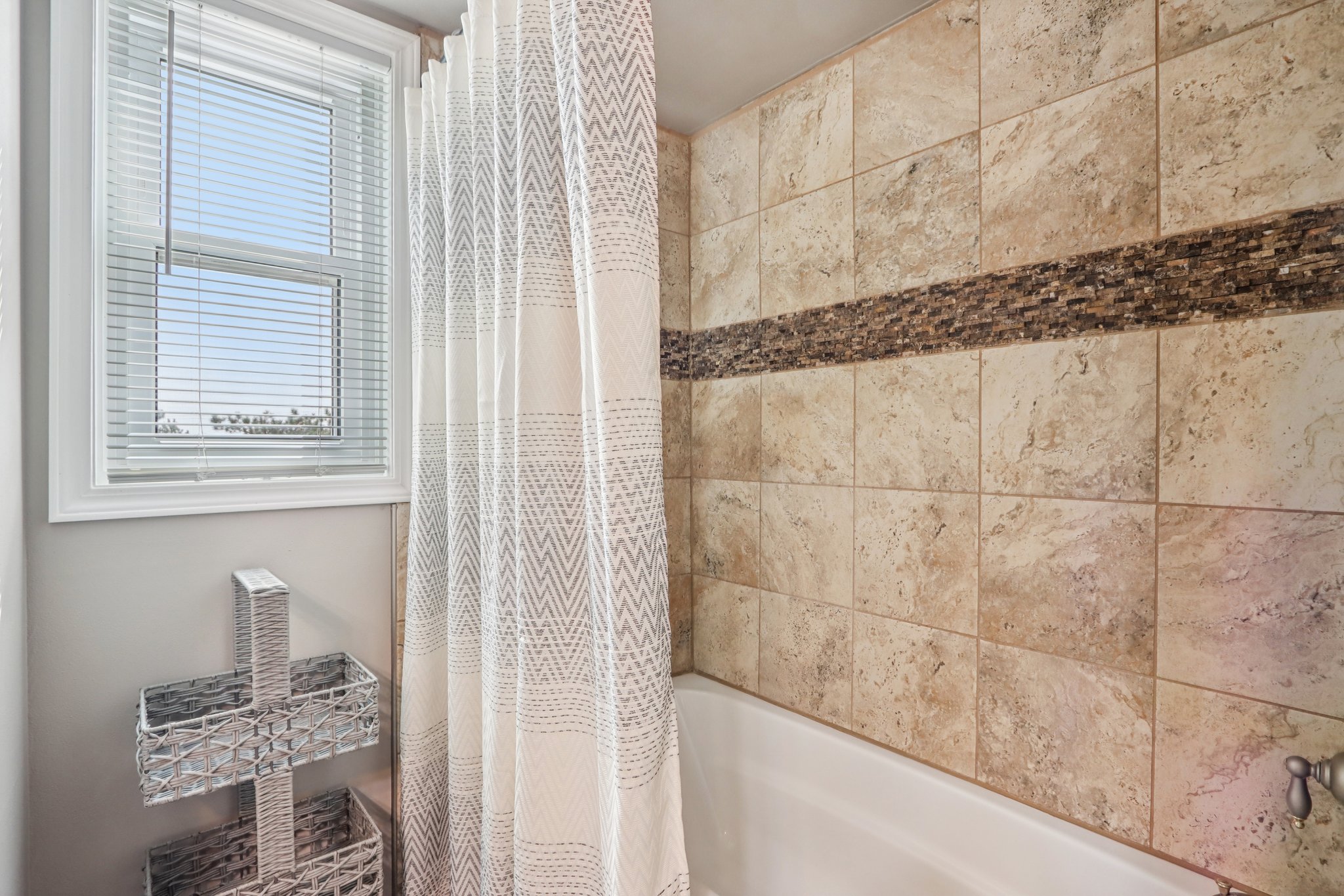 N104W14459 Heritage Hills Pkwy-S0210-046.jpg