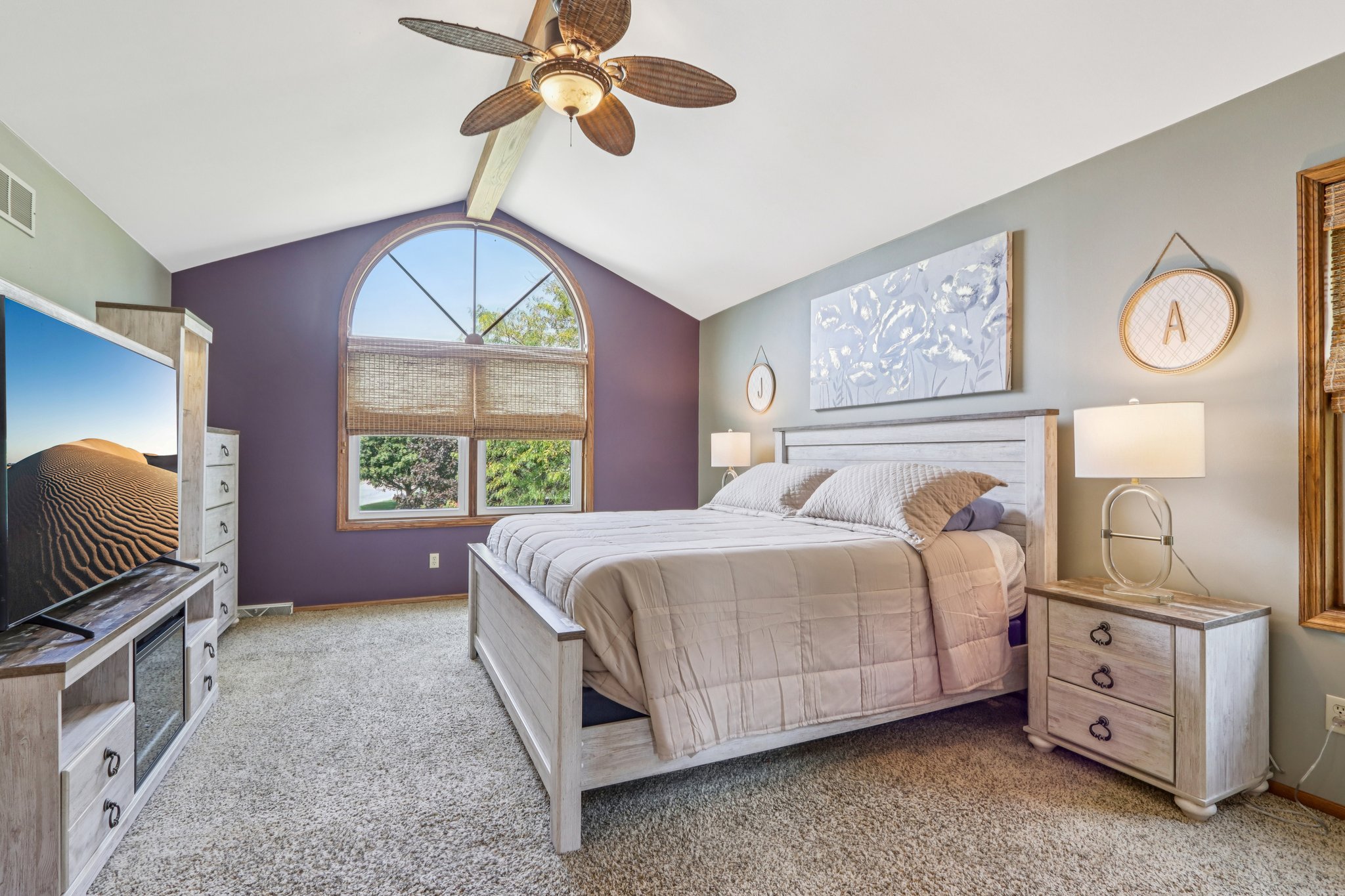 N104W14459 Heritage Hills Pkwy-S0210-047.jpg