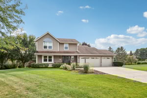 N104W14459 Heritage Hills Pkwy-S0210-008.jpg