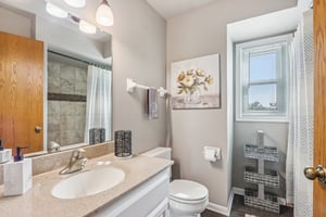 N104W14459 Heritage Hills Pkwy-S0210-045.jpg