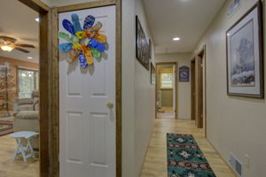  Photo 34