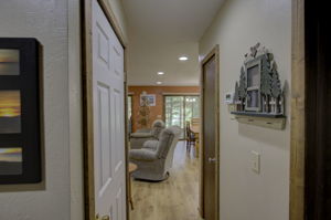  Photo 51