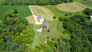  Photo 40