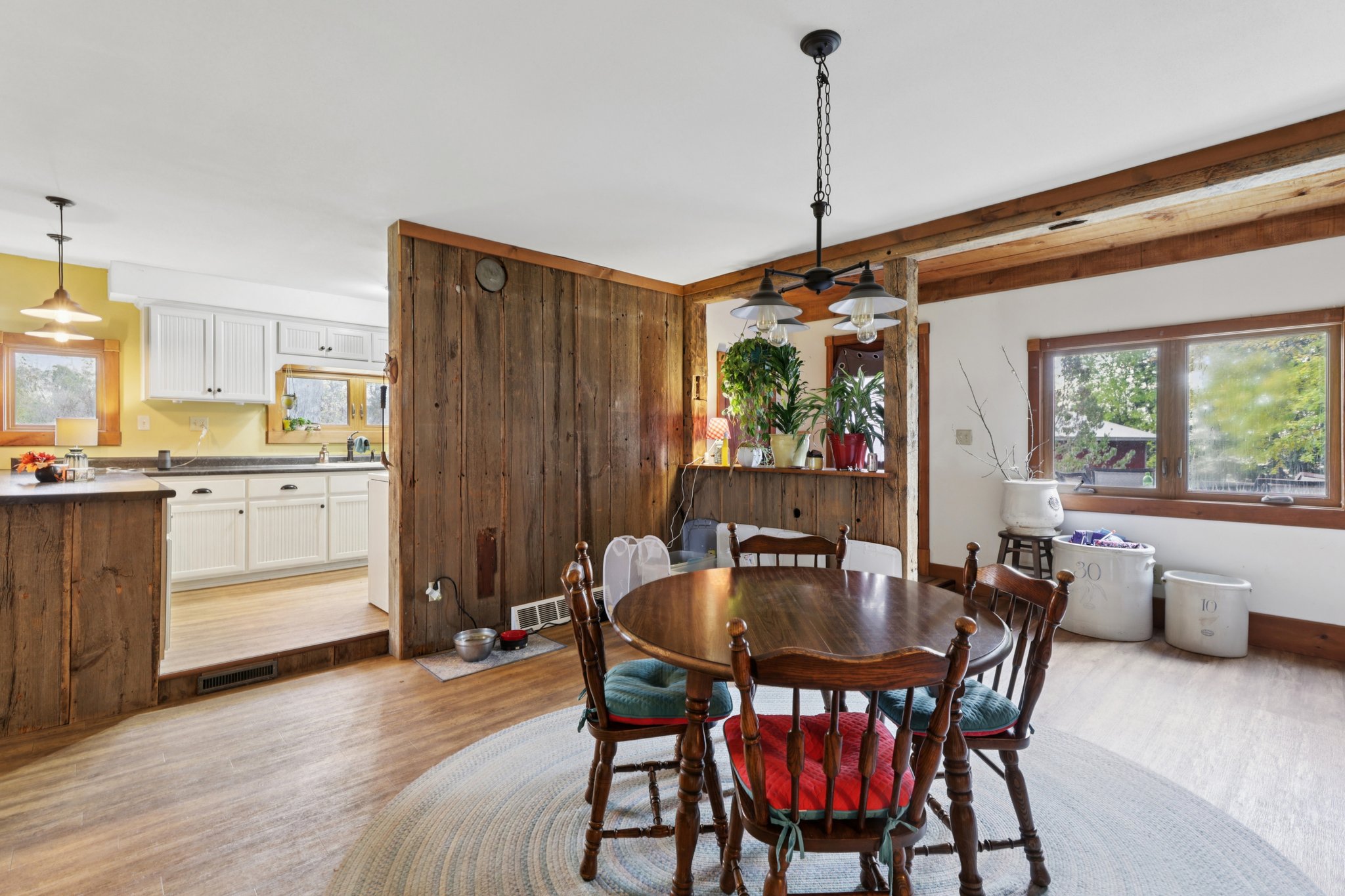 N2302 N Kohn Rd-S0111-014.jpg