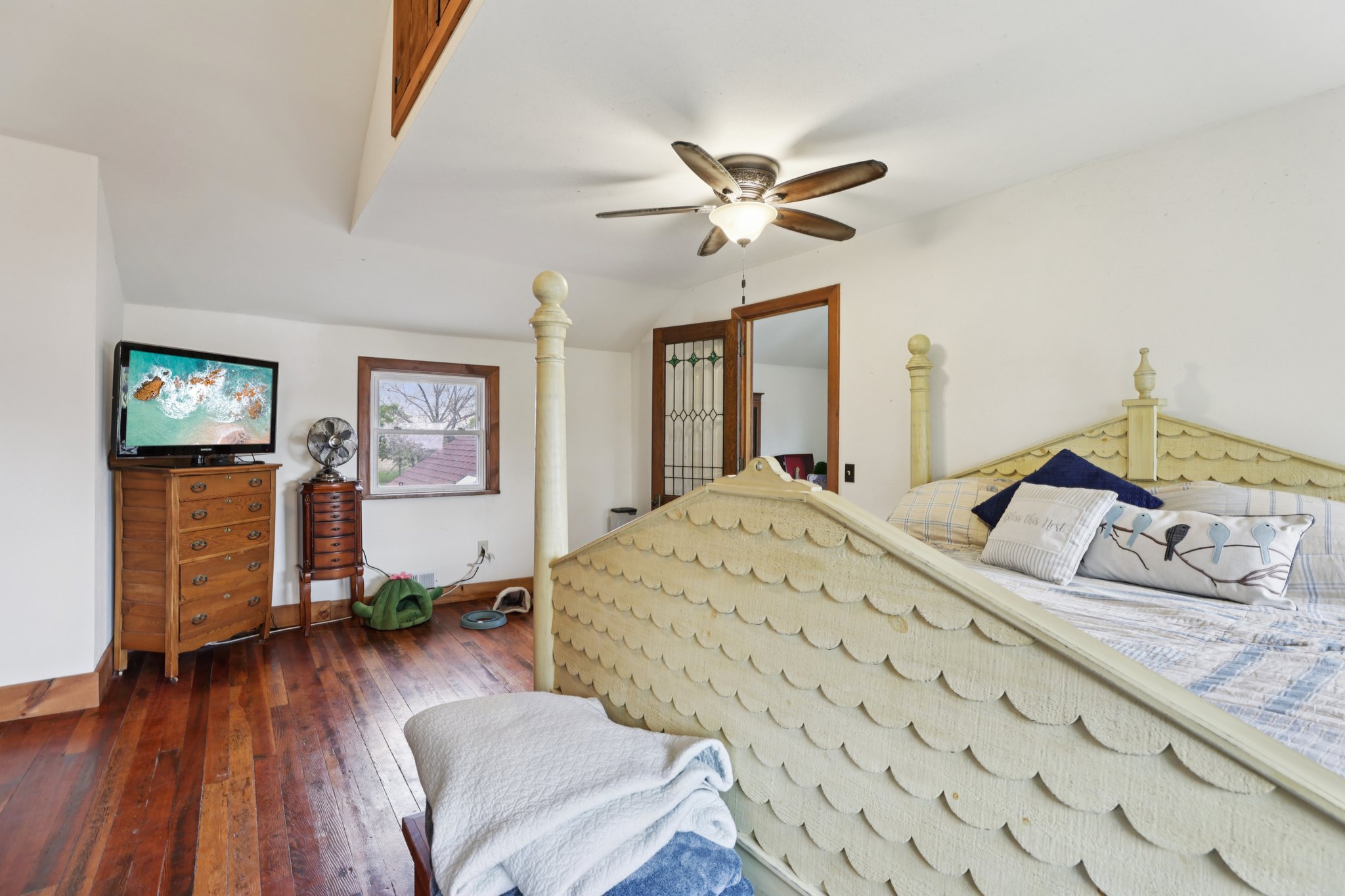 N2302 N Kohn Rd-S0111-028.jpg