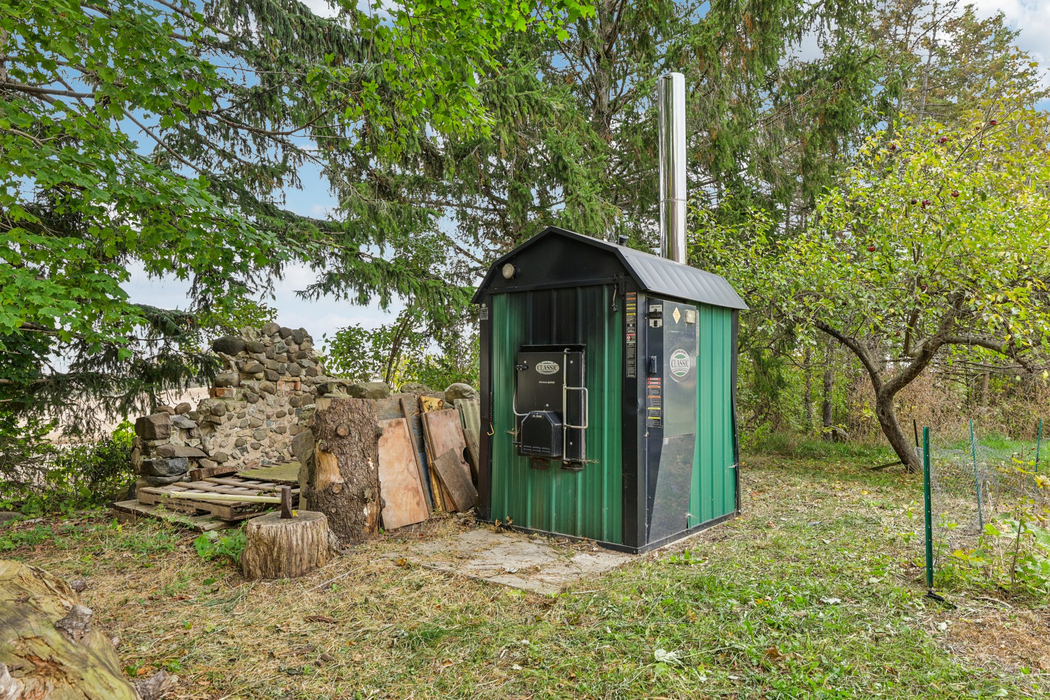 N2302 N Kohn Rd-S0111-039.jpg