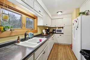 N2302 N Kohn Rd-S0111-018.jpg