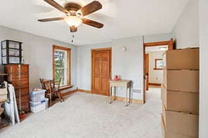 N2302 N Kohn Rd-S0111-021.jpg