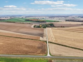 N2302 N Kohn Rd-S0111-057.jpg