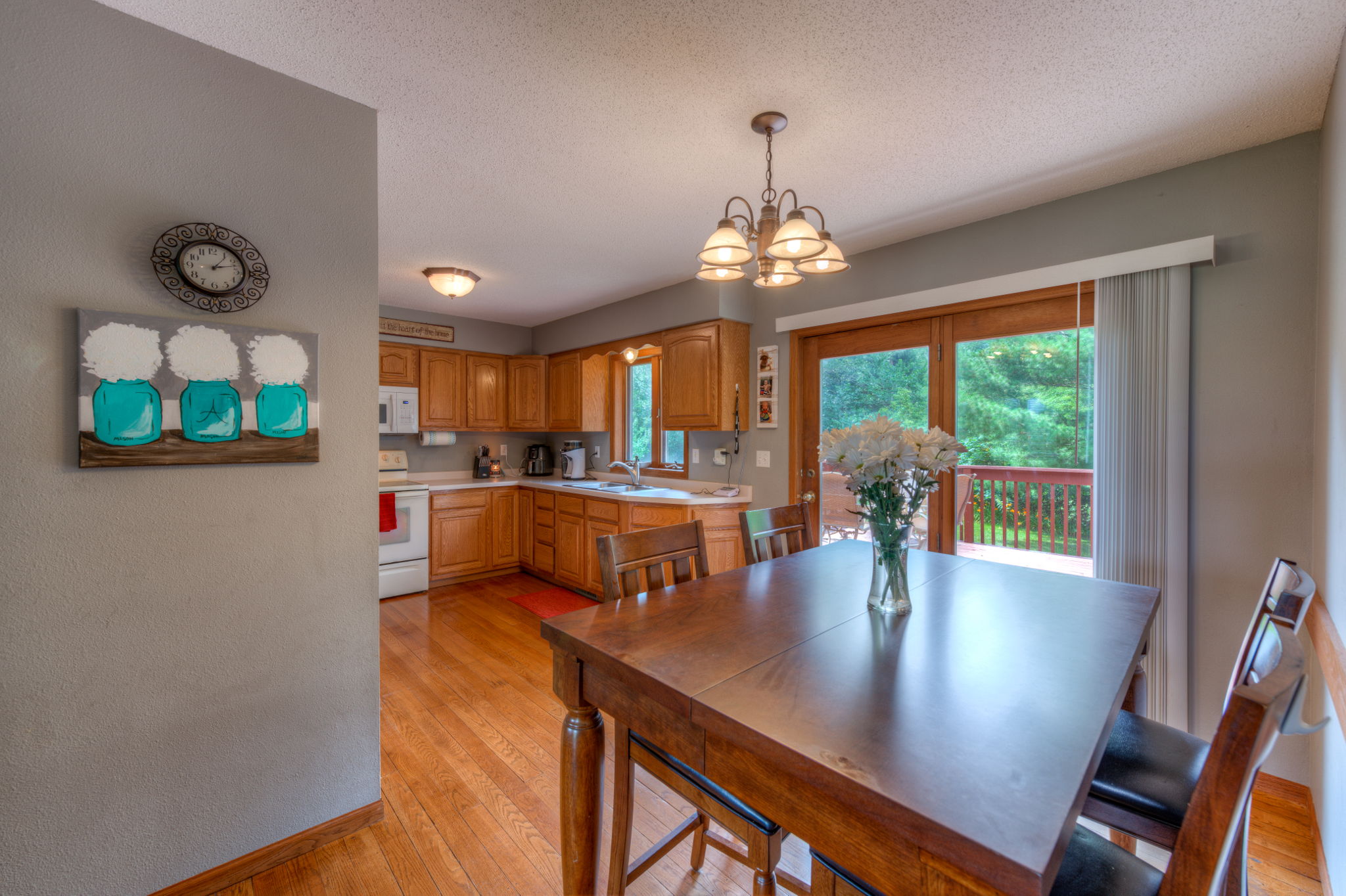 Dining Room/Kitchen