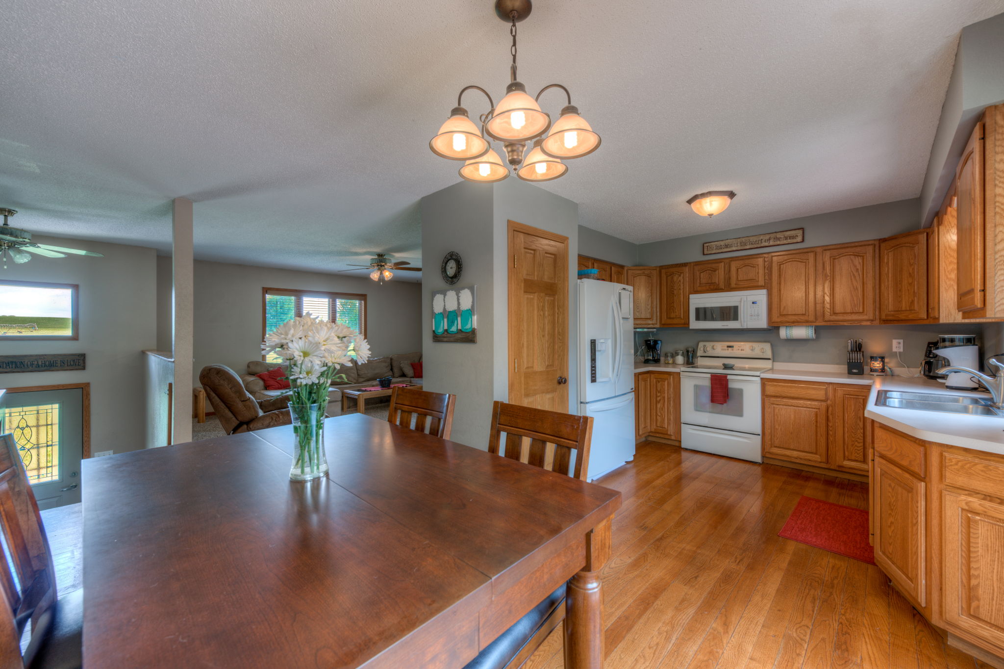 Dining Room/Kitchen