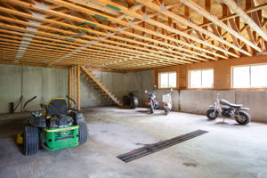  Photo 51
