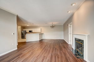 Pineview Cir-013