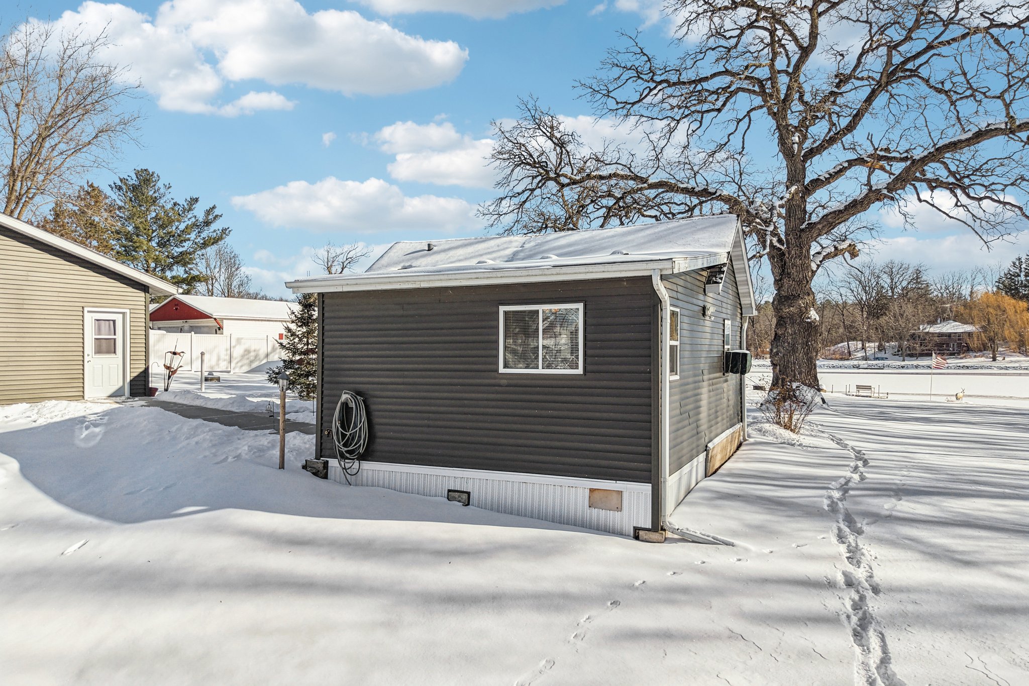 N3704 Co Rd K-S2001-004.jpg