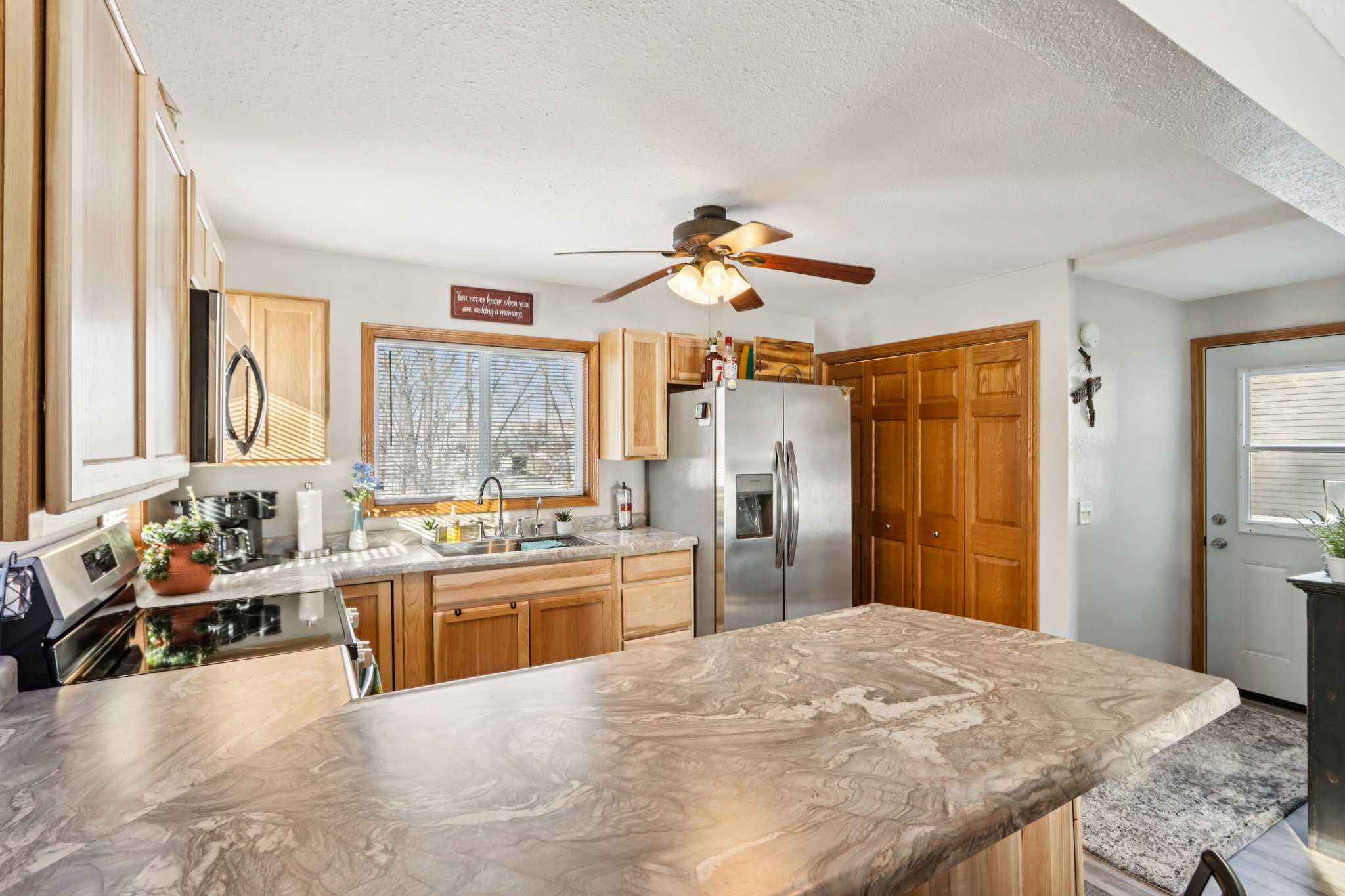 N3704 Co Rd K-S2001-021.jpg