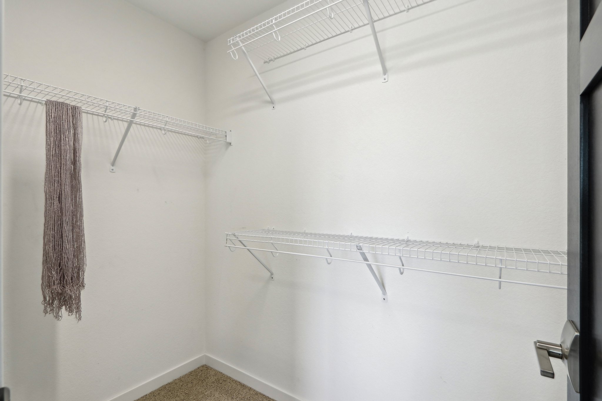 N3W27755 Cloverland Ln-1305-032.jpg