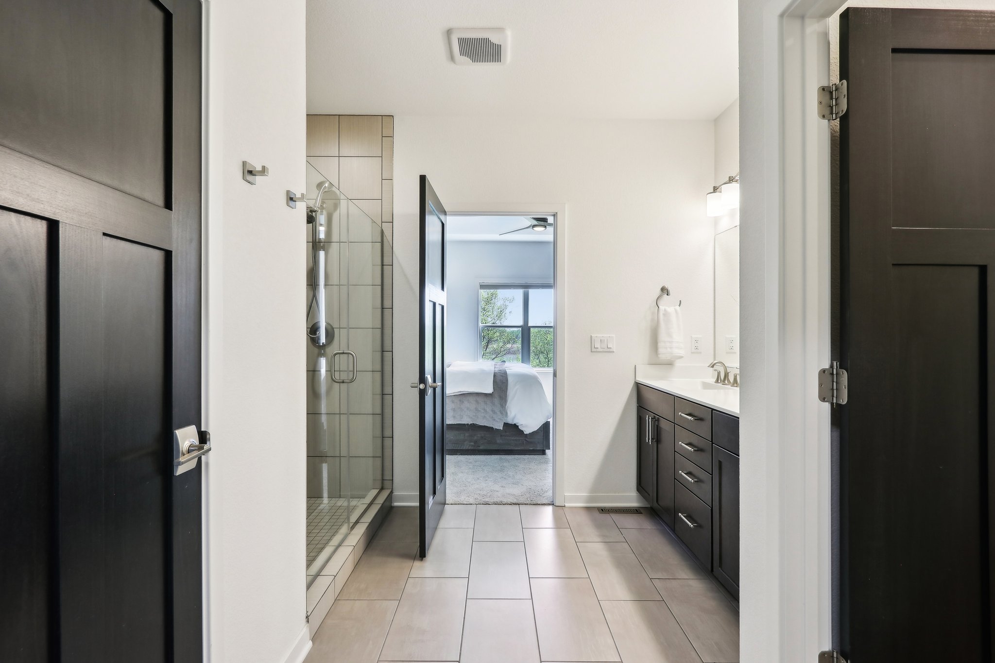 N3W27755 Cloverland Ln-1305-046.jpg