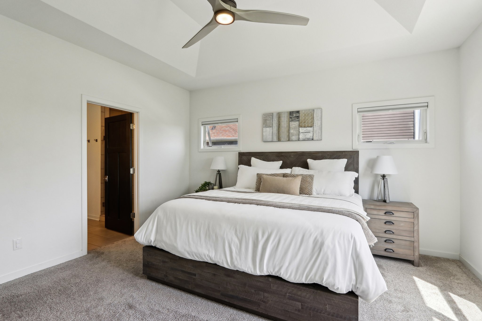 N3W27755 Cloverland Ln-1305-052.jpg