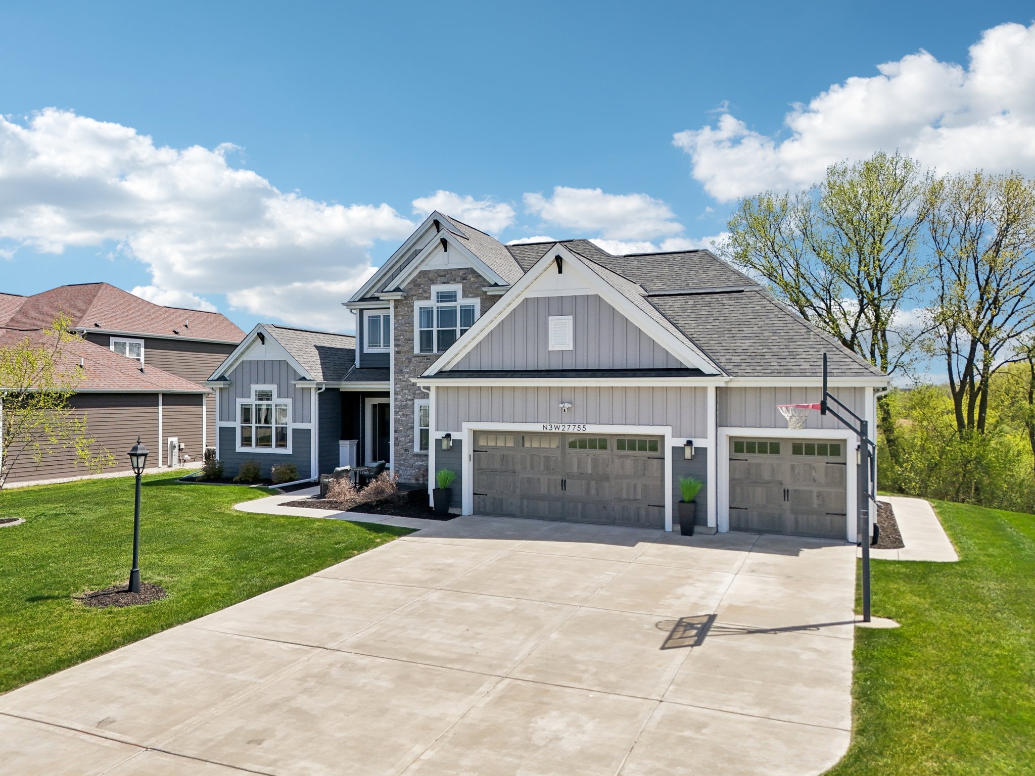N3W27755 Cloverland Ln-1305-078.jpg