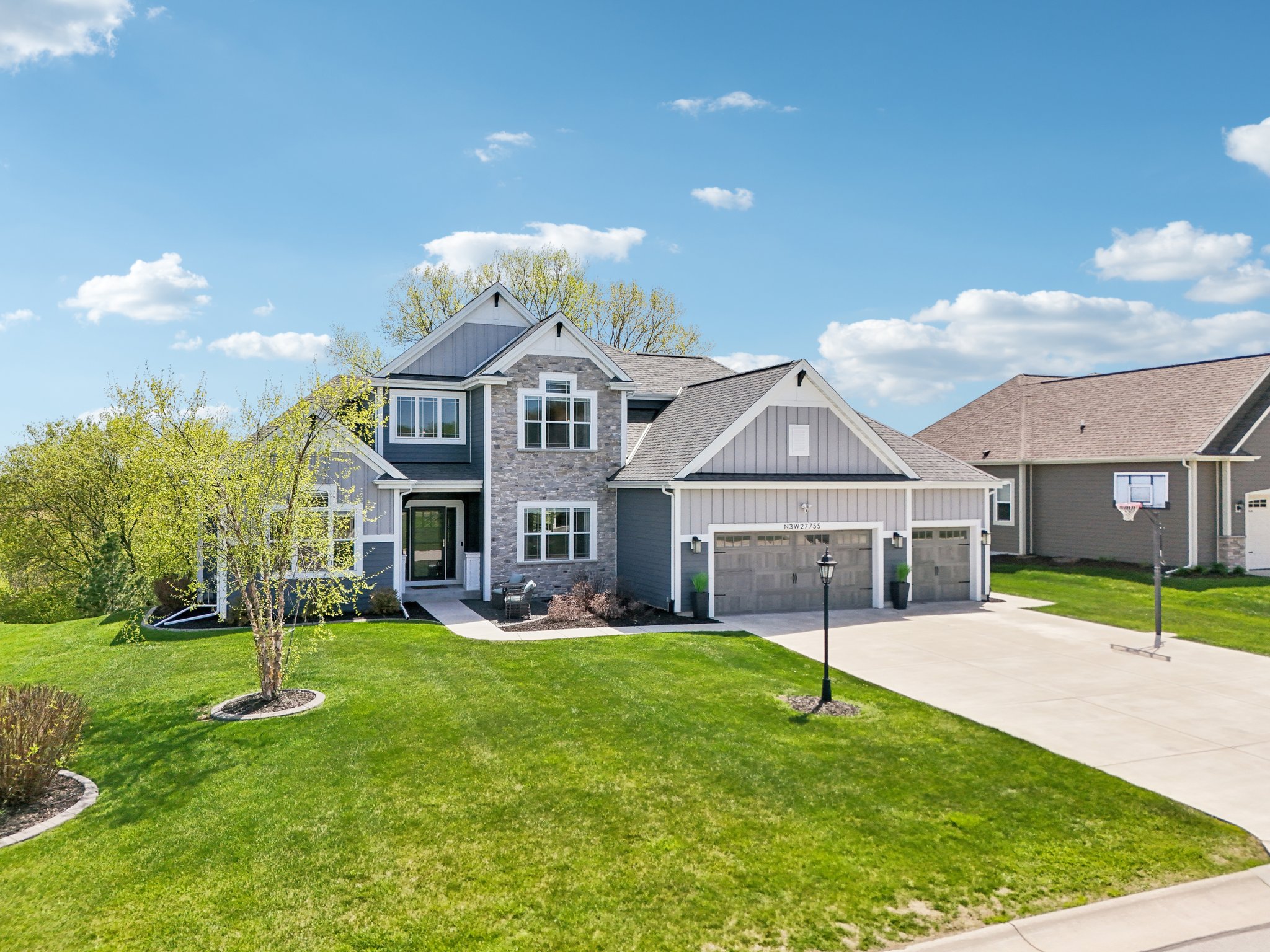 N3W27755 Cloverland Ln-1305-080.jpg
