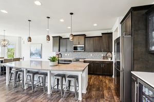 N3W27755 Cloverland Ln-1305-015.jpg