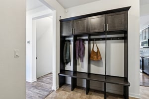 N3W27755 Cloverland Ln-1305-022.jpg