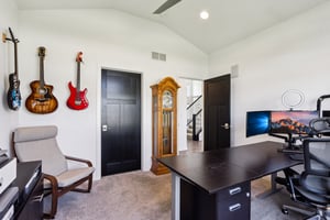 N3W27755 Cloverland Ln-1305-027.jpg
