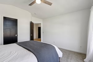 N3W27755 Cloverland Ln-1305-041.jpg