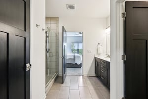 N3W27755 Cloverland Ln-1305-046.jpg