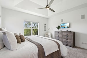 N3W27755 Cloverland Ln-1305-050.jpg