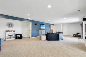 N3W27755 Cloverland Ln-1305-070.jpg