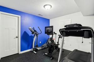 N3W27755 Cloverland Ln-1305-074.jpg
