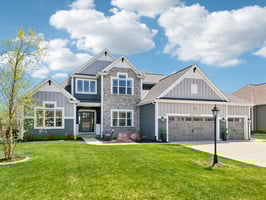 N3W27755 Cloverland Ln-1305-076.jpg
