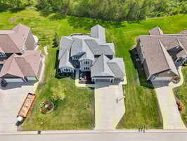 N3W27755 Cloverland Ln-1305-096.jpg